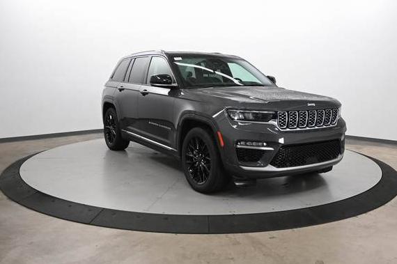 JEEP GRAND CHEROKEE 2024 1C4RJHEG2R8935561 image